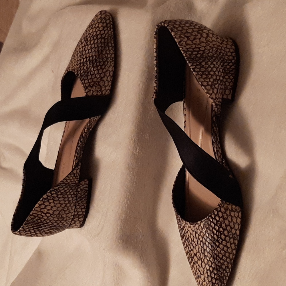 Preston & York Womens Flats